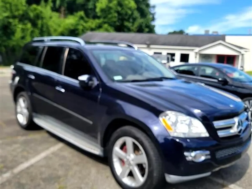 2009 Mercedes Benz GL photo 1