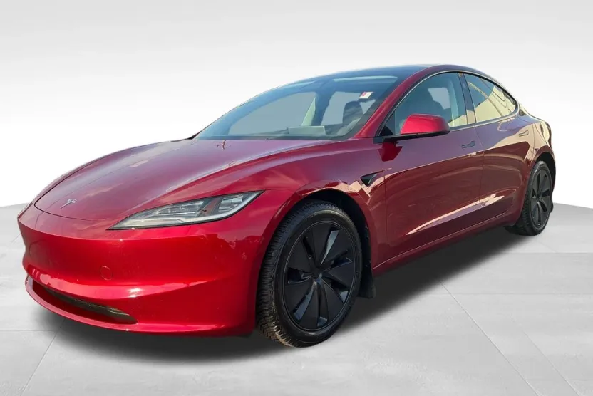 2024 Tesla Model 3 Long Range photo 1