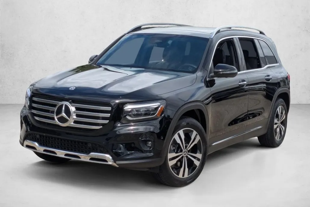 2025 Mercedes Benz GLB 250 photo 1