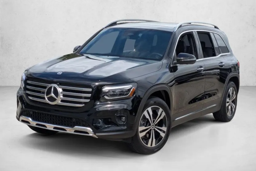 2025 Mercedes Benz GLB 250 photo 1