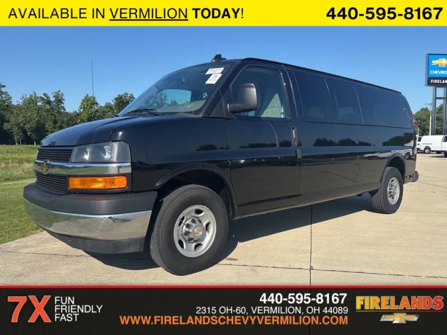 2024 Chevrolet Express Passenger 3500 Van photo 1