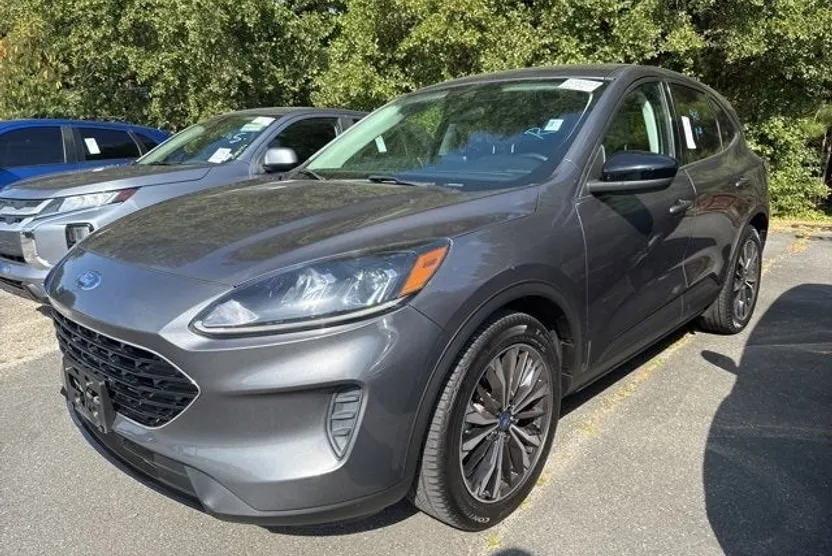 2021 Ford Escape SE photo 1