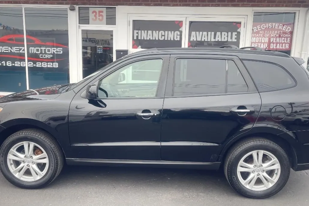2012 Hyundai Santa Fe Limited photo 1