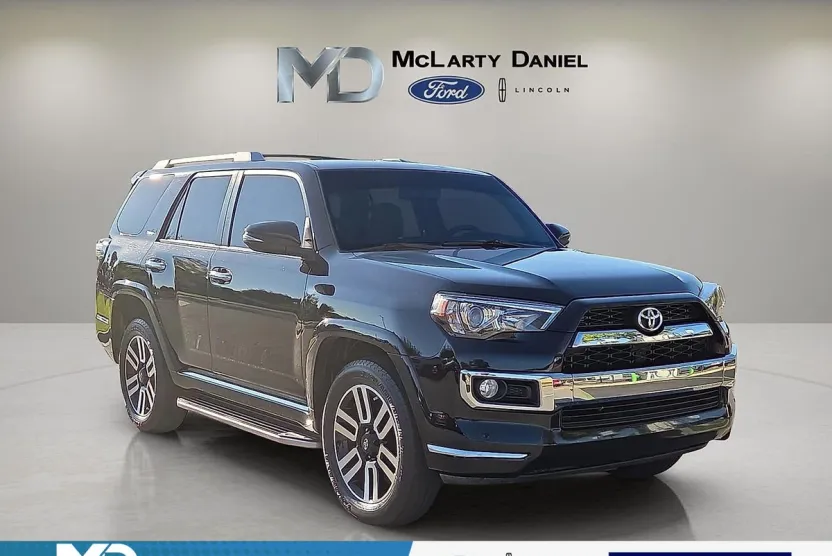 2018 Toyota 4Runner Limited photo 1