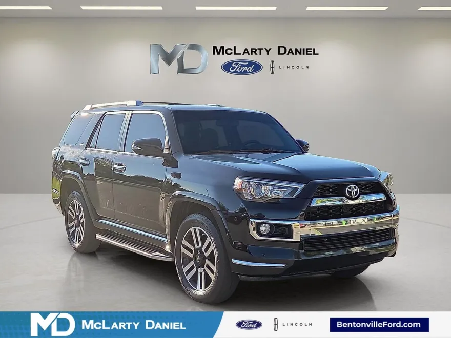 2018 Toyota 4Runner Limited photo 1
