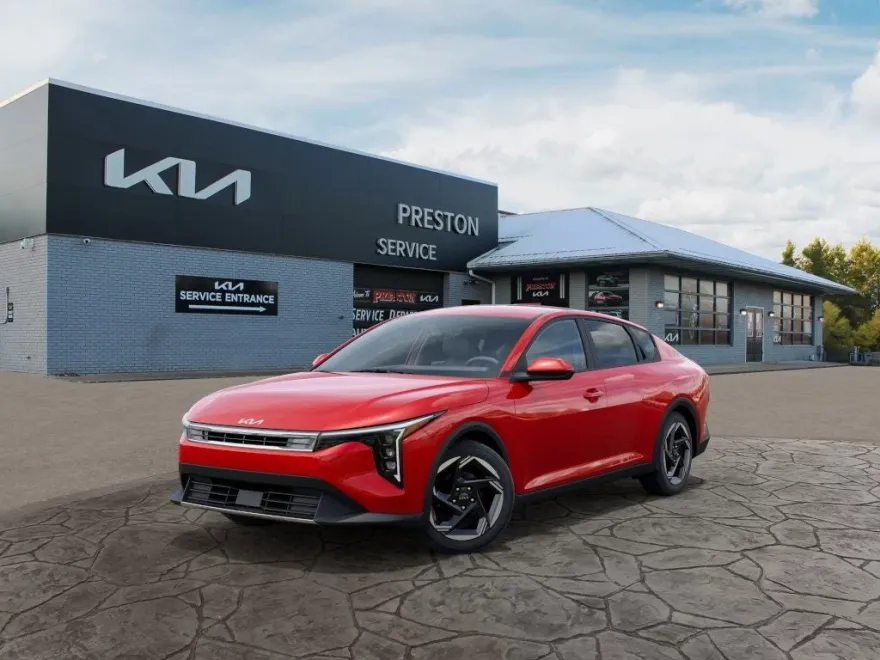 2025 Kia K4 EX photo 1