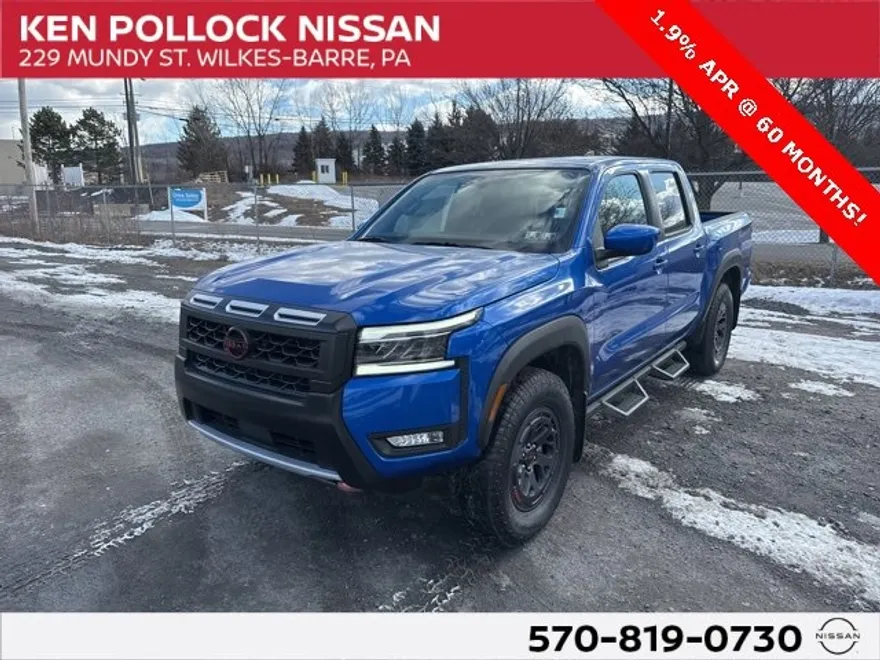 2025 Nissan Frontier PRO-4X Crew Cab photo 1