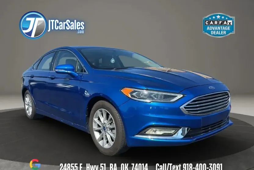 2017 Ford Fusion SE photo 1