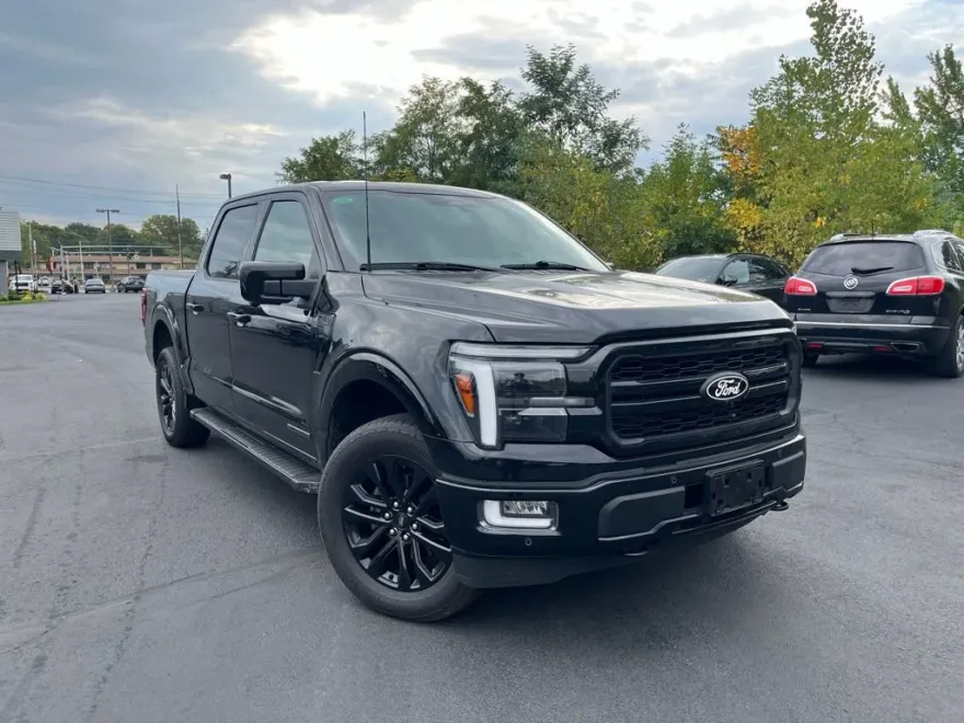 2024 Ford F-150 Lariat photo 1