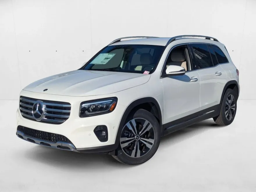 2025 Mercedes Benz GLB 250 photo 1
