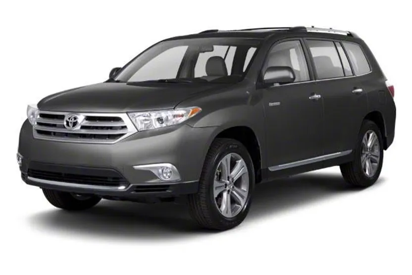 2013 Toyota Highlander Plus photo 1