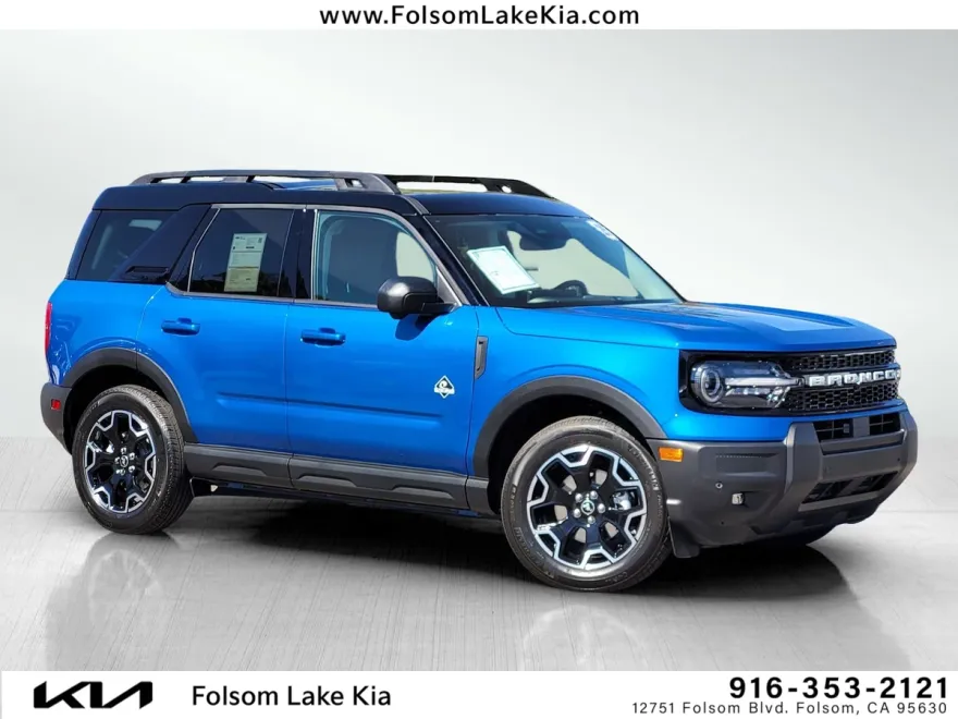 2025 Ford Bronco Sport Outer Banks photo 1