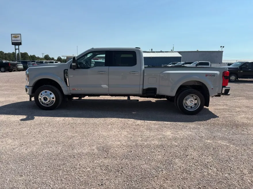 2025 Ford F-450 XL photo 1