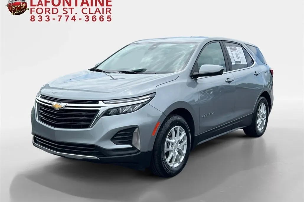 2023 Chevrolet Equinox LT photo 1