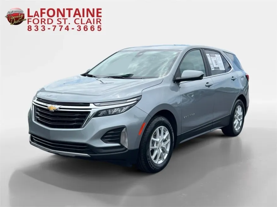 2023 Chevrolet Equinox LT photo 1