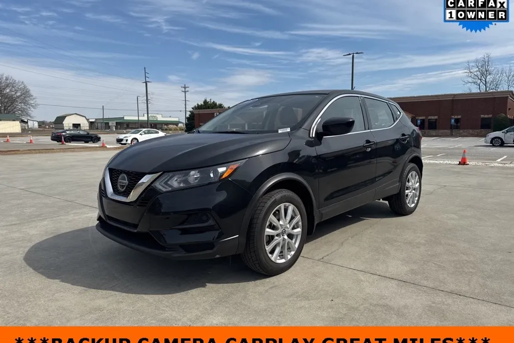 2021 Nissan Rogue Sport S photo 1