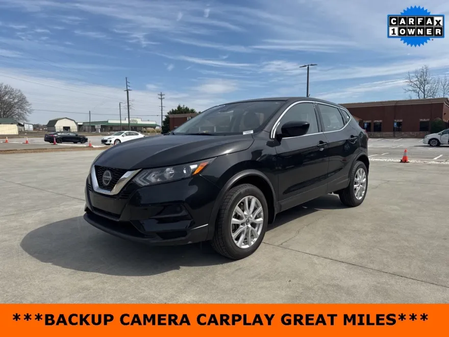 2021 Nissan Rogue Sport S photo 1