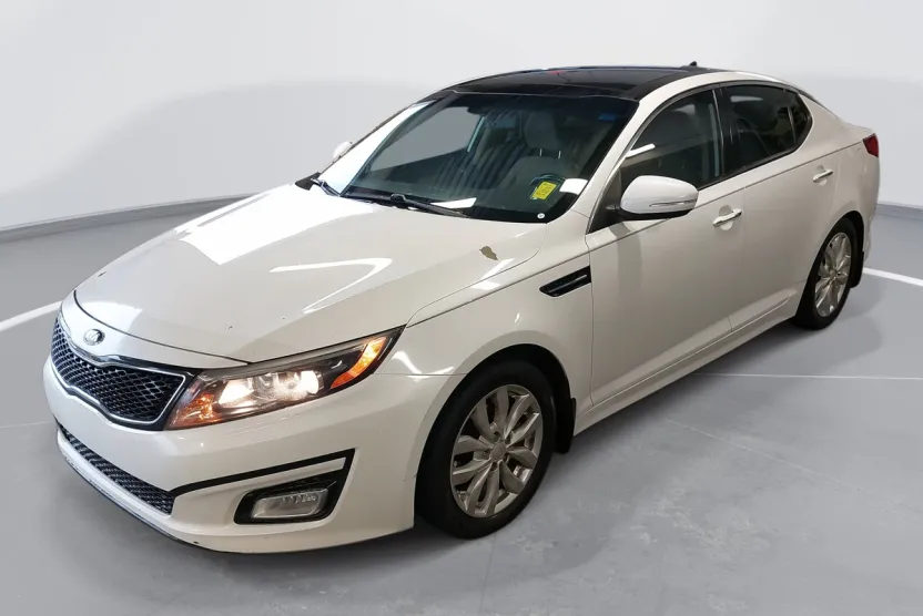 2015 Kia Optima EX photo 1