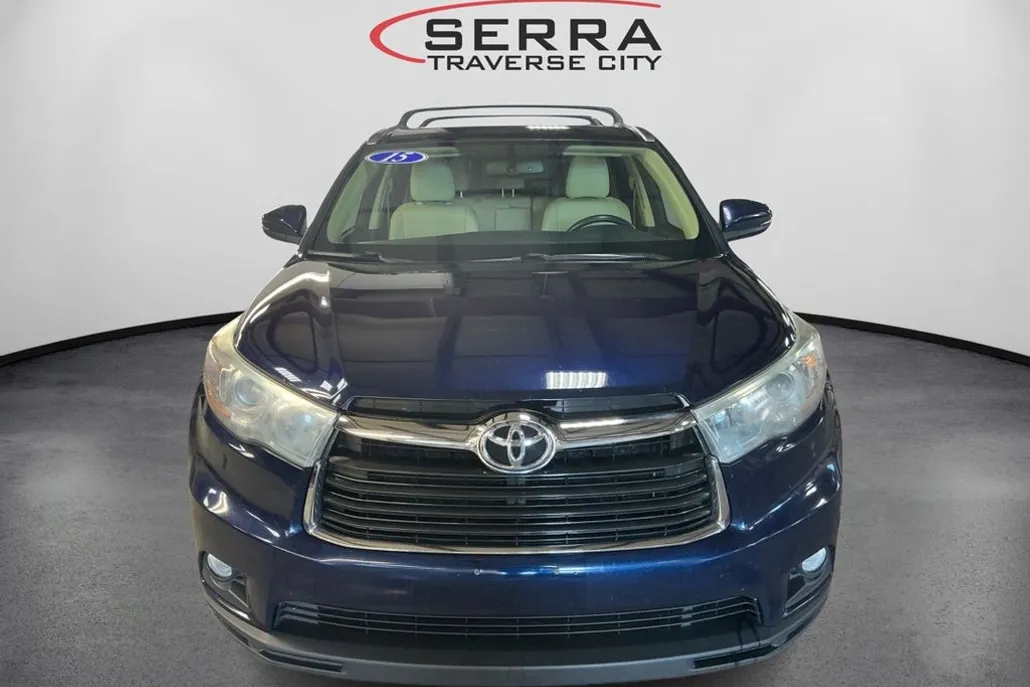 2015 Toyota Highlander XLE Sport photo 1