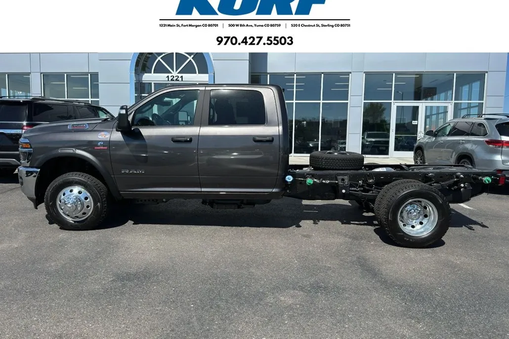 2025 Ram 3500 Big Horn photo 1