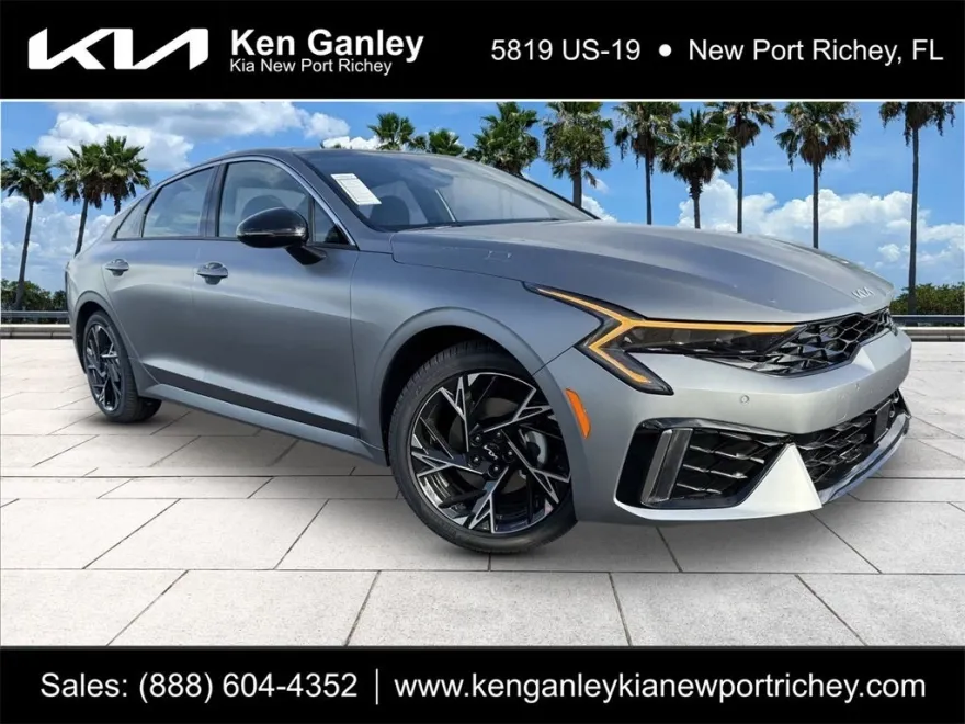 2025 Kia K5 GT-Line photo 1