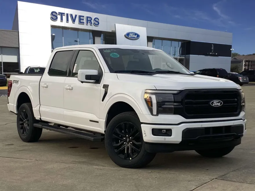2025 Ford F-150 Lariat photo 1