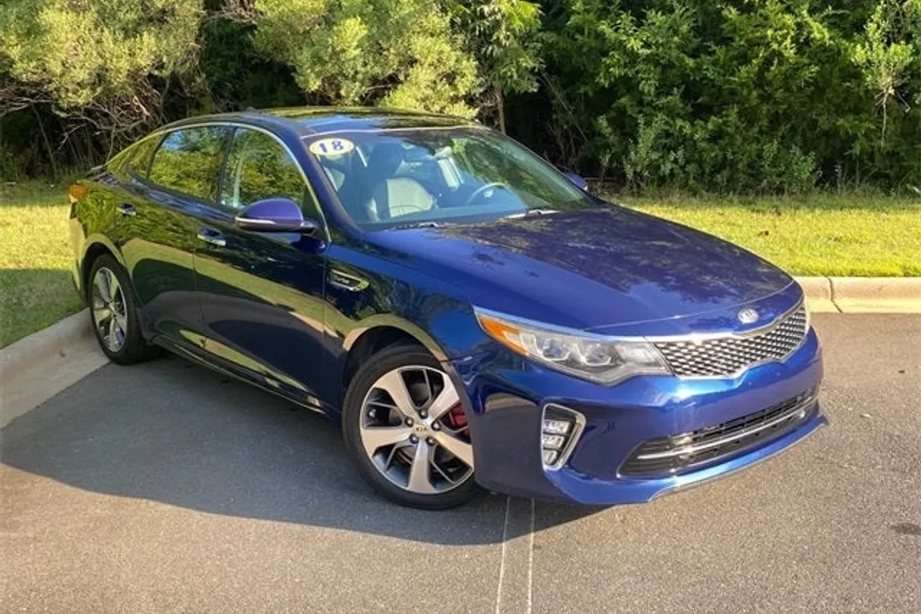 2018 Kia Optima SX Turbo photo 1