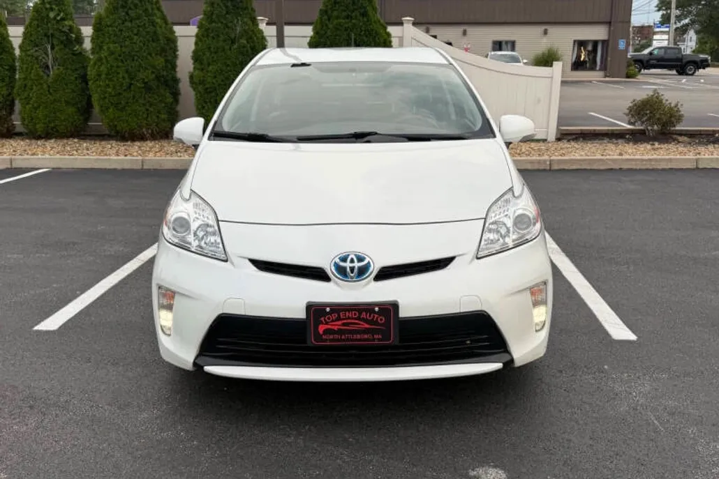 2015 Toyota Prius Persona Series photo 1