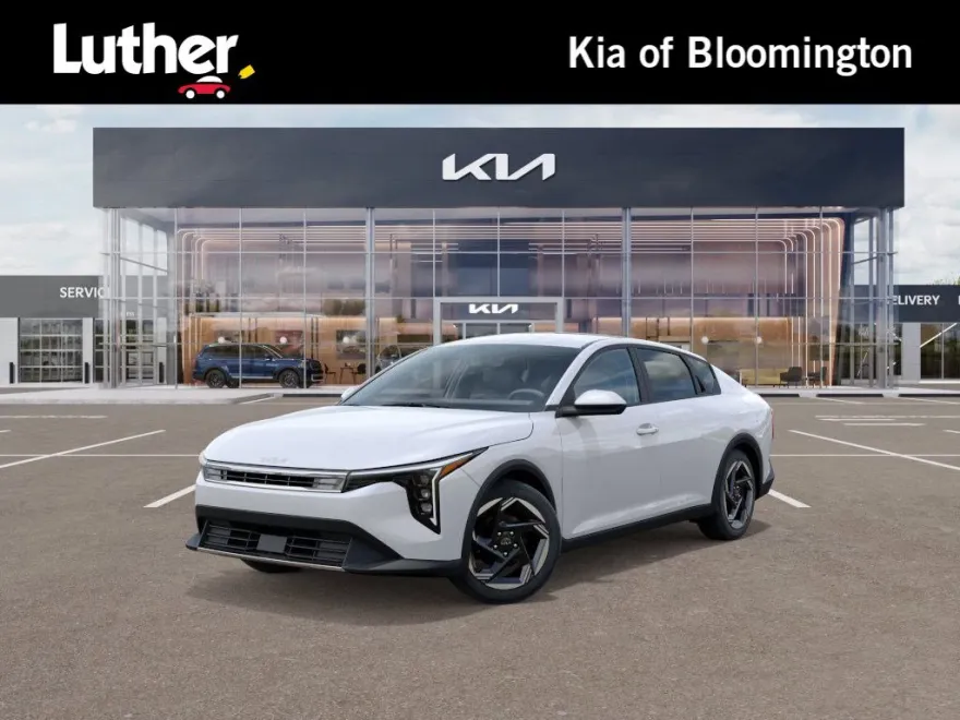 2025 Kia K4 EX photo 1