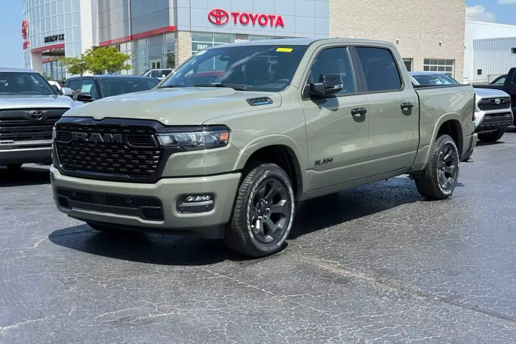 2025 Ram 1500 Big Horn photo 1