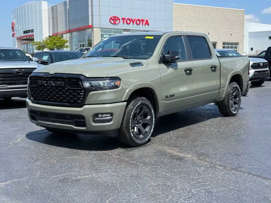 2025 Ram 1500 Big Horn photo 1