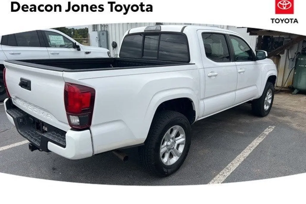 2019 Toyota Tacoma SR5 photo 1