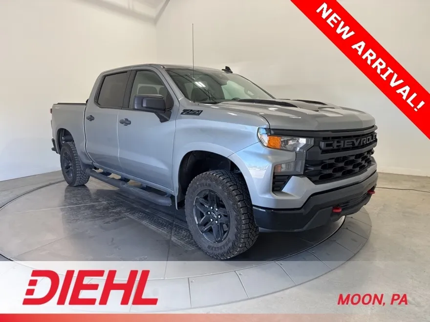 2024 Chevrolet Silverado 1500 Custom Trail Boss photo 1