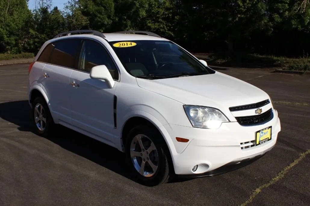 2014 Chevrolet Captiva Sport LT photo 1