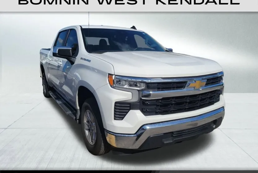 2023 Chevrolet Silverado 1500 LT photo 1