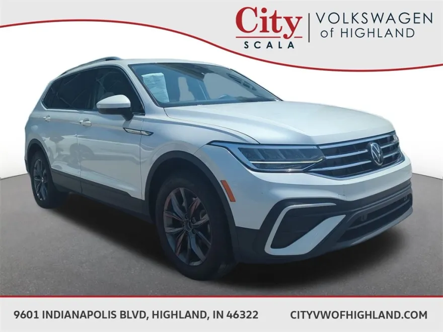 2023 Volkswagen Tiguan SE photo 1