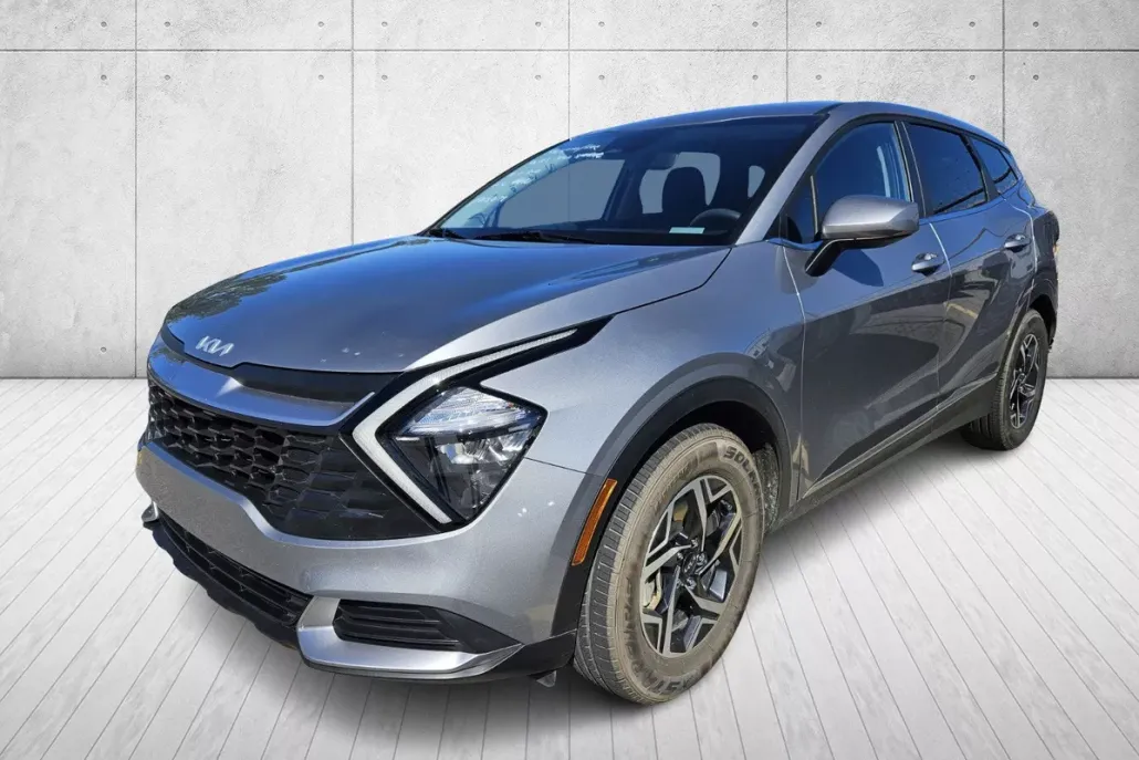 2023 Kia Sportage LX photo 1