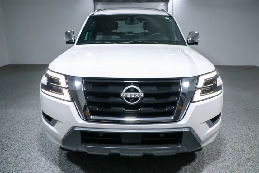 2024 Nissan Armada photo 1