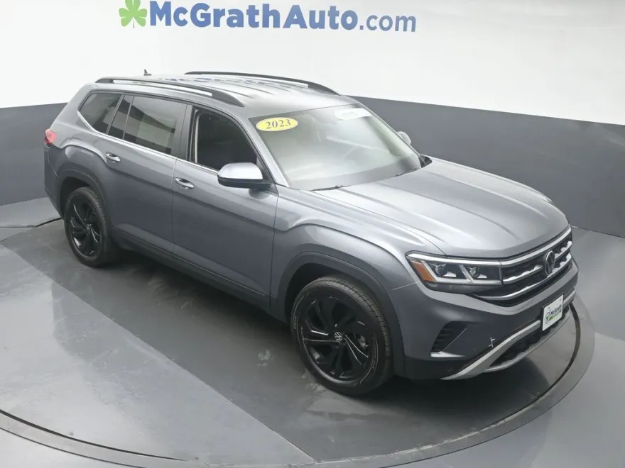 2023 Volkswagen Atlas V6 SE Technology photo 1