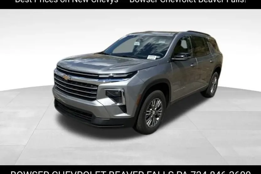 2026 Chevrolet Traverse 2LT photo 1