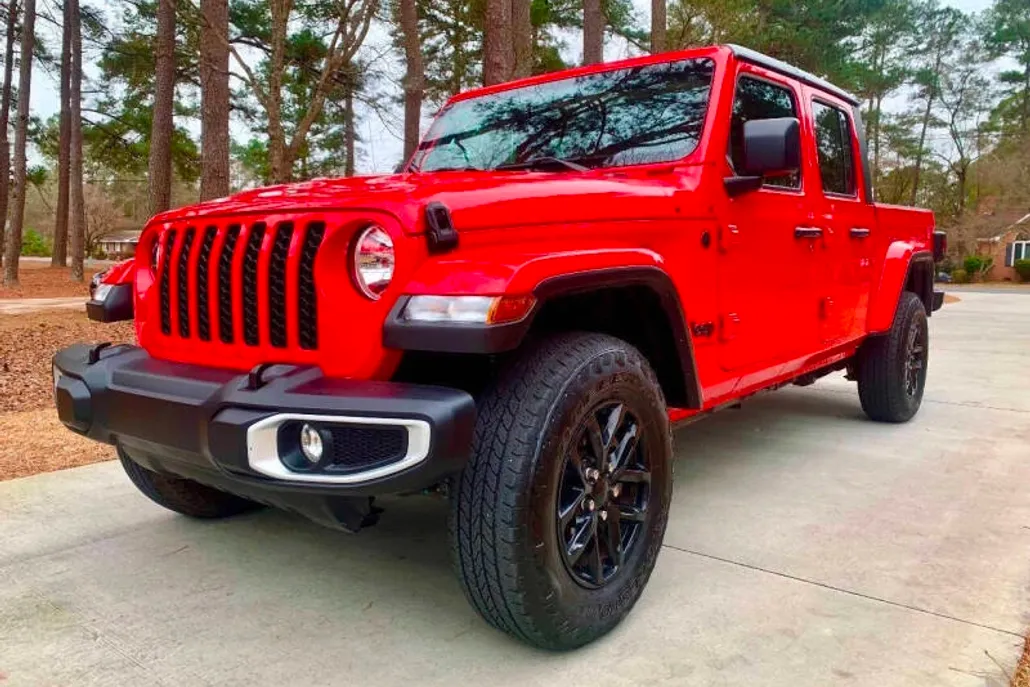 2023 Jeep Gladiator Sport S photo 1