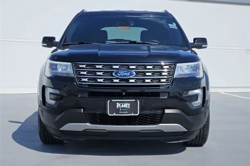 2017 Ford Explorer Limited photo 1