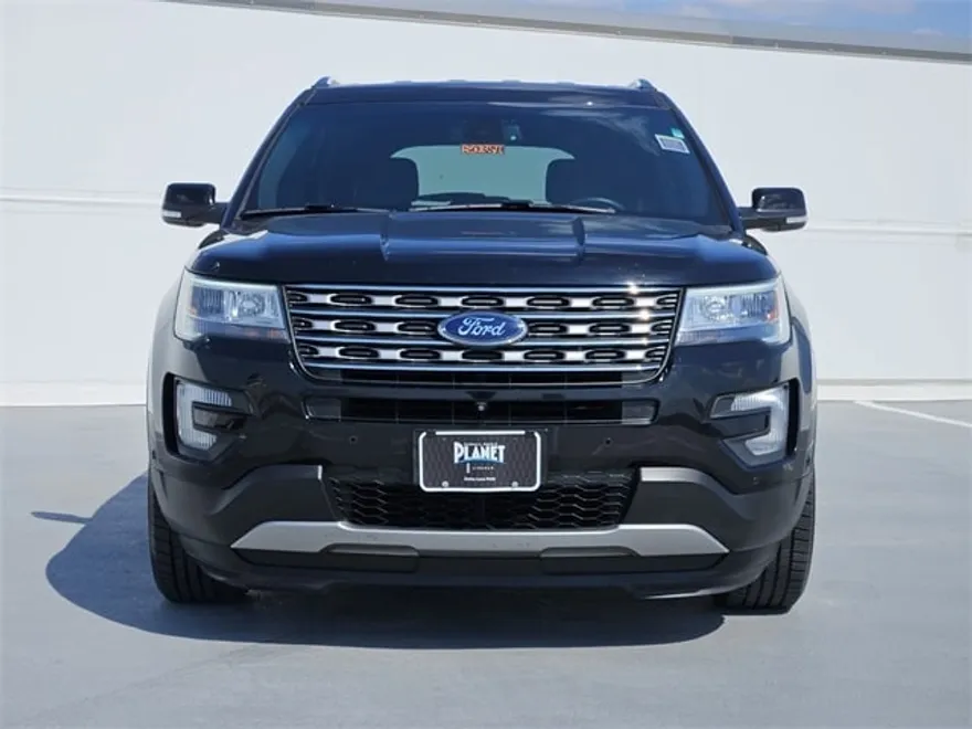 2017 Ford Explorer Limited photo 1