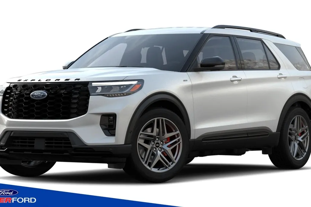 2025 Ford Explorer ST-Line photo 1