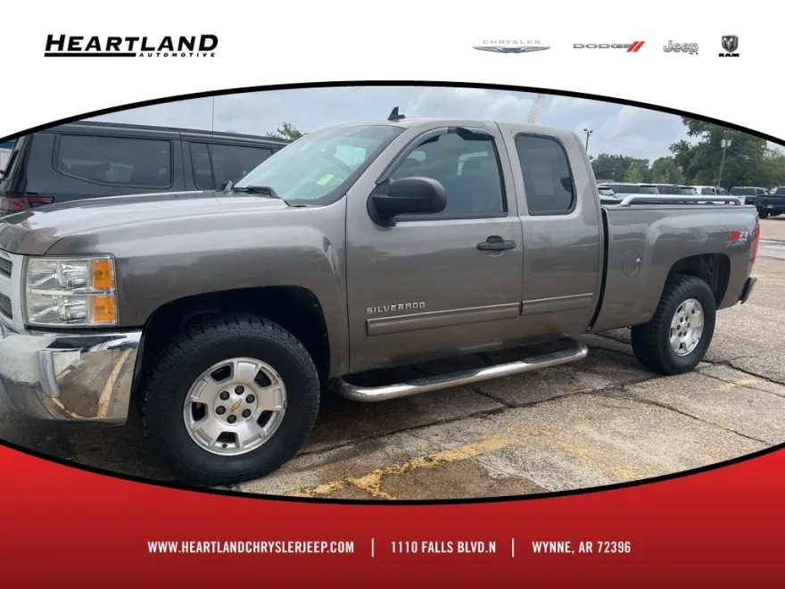 2012 Chevrolet Silverado 1500 LT photo 1