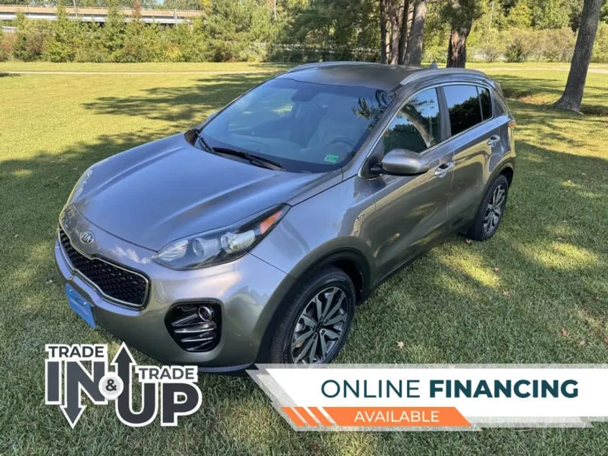 2017 Kia Sportage EX photo 1