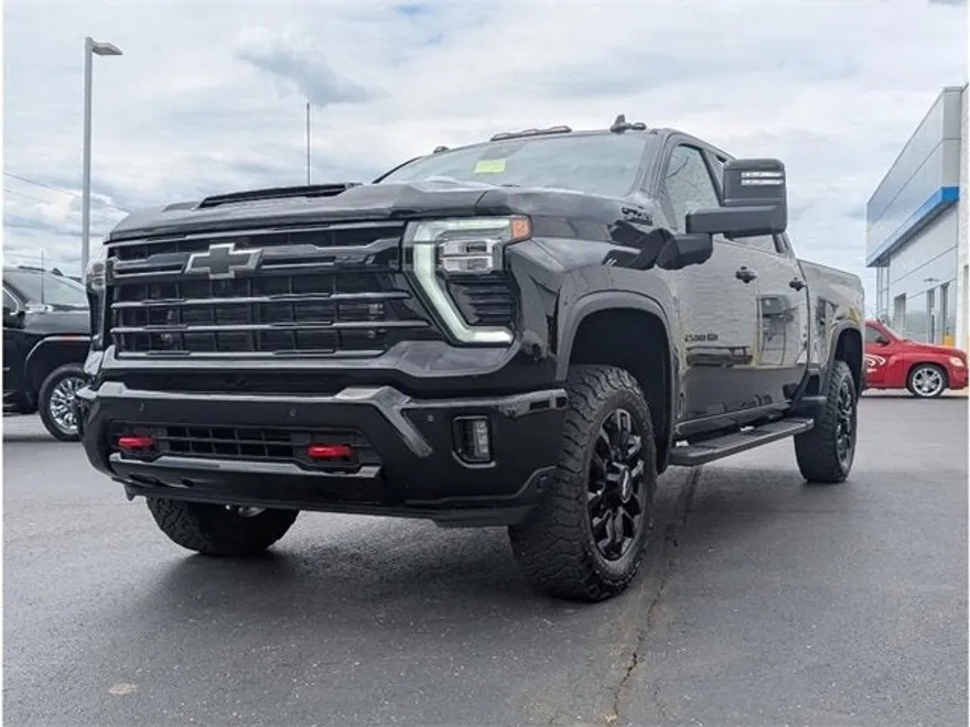 2025 Chevrolet Silverado 2500HD LT Trail Boss photo 1