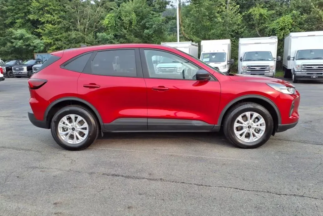2025 Ford Escape Active photo 1