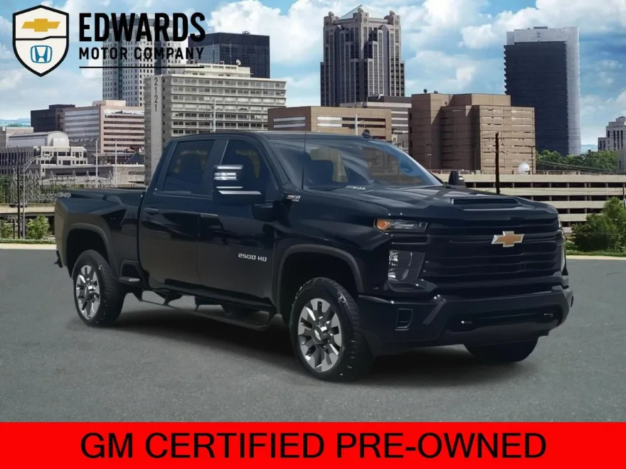 2024 Chevrolet Silverado 2500HD Custom photo 1