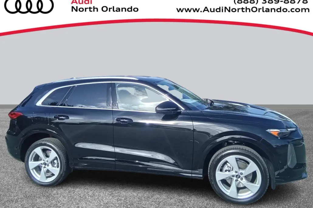2025 Audi Q5 Premium Plus photo 1